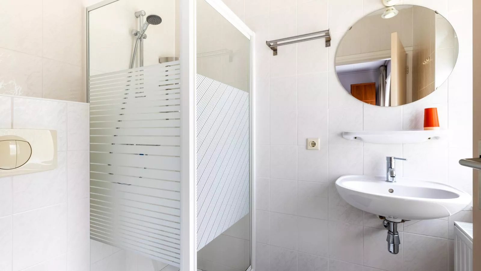 Zonnehoek-Bathroom