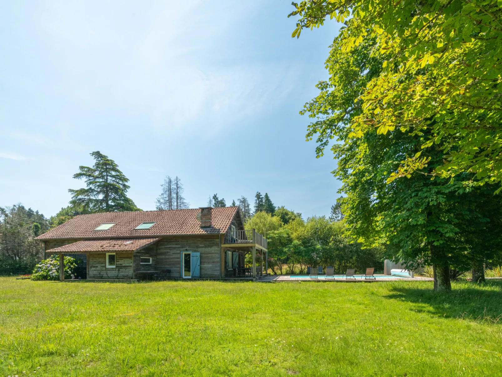 La Grange du Belon-Outside