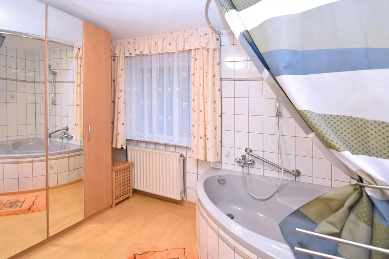 Sächsische Schweiz-Bathroom
