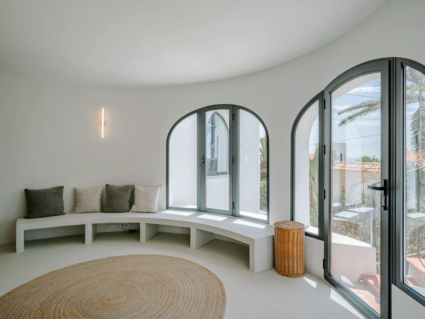 Amazing Views-Inside