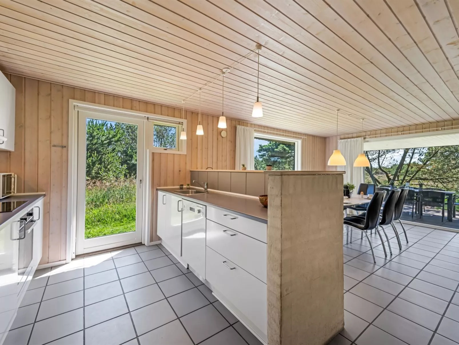 "Erika" - 900m from the sea-Inside