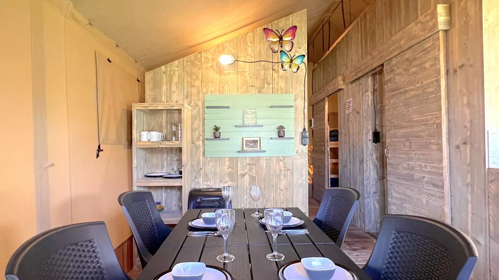 Libelle-Dining room