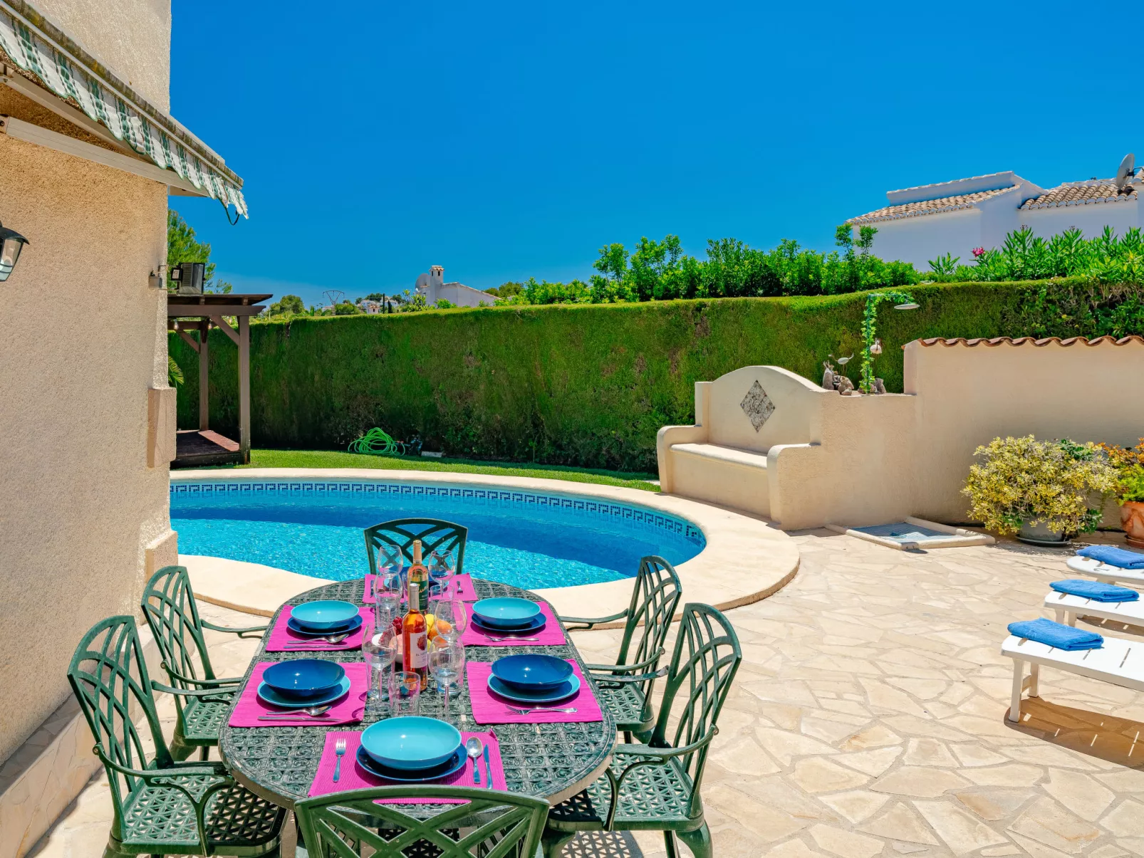 Casa Claudia-Outside