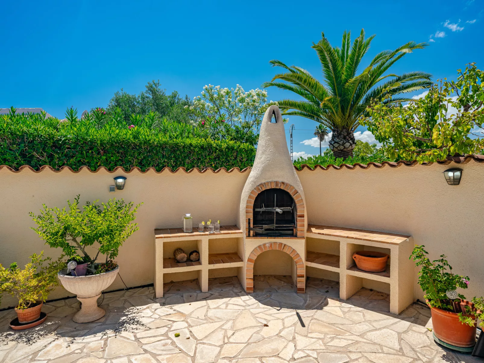 Casa Claudia-Outside