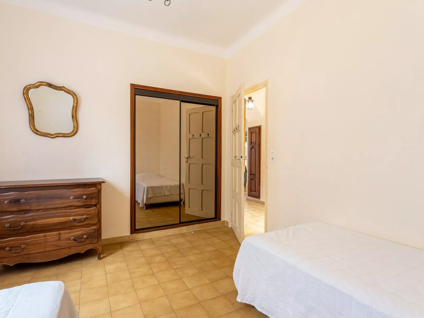 Villa G-Inside