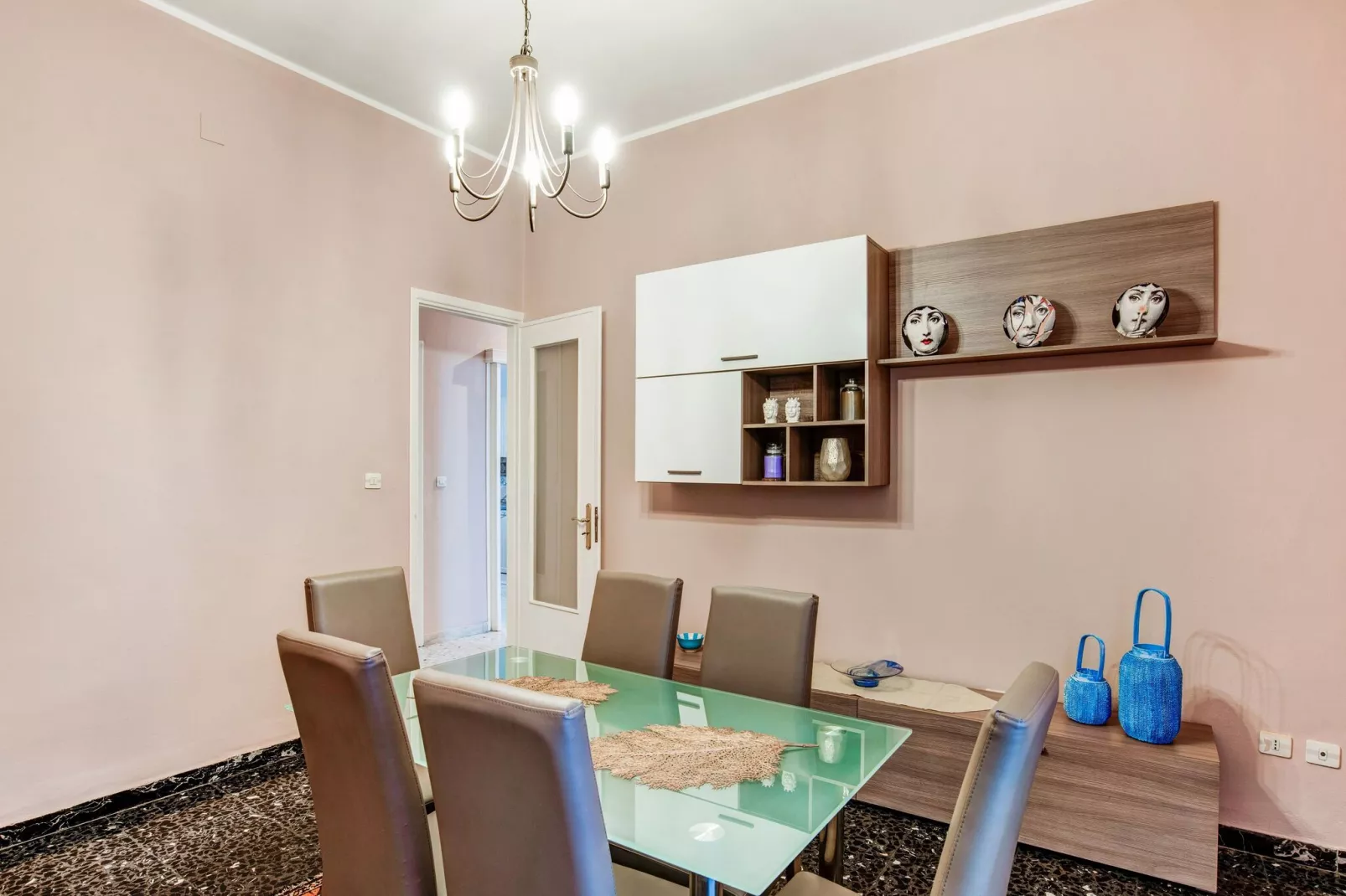 Syracuse Stella Apartment-Dining room