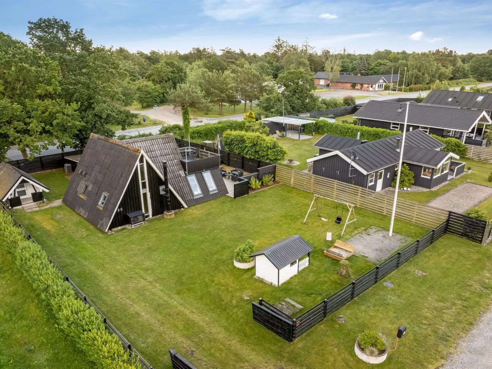 "Hunding" - 600m from the sea-Outside