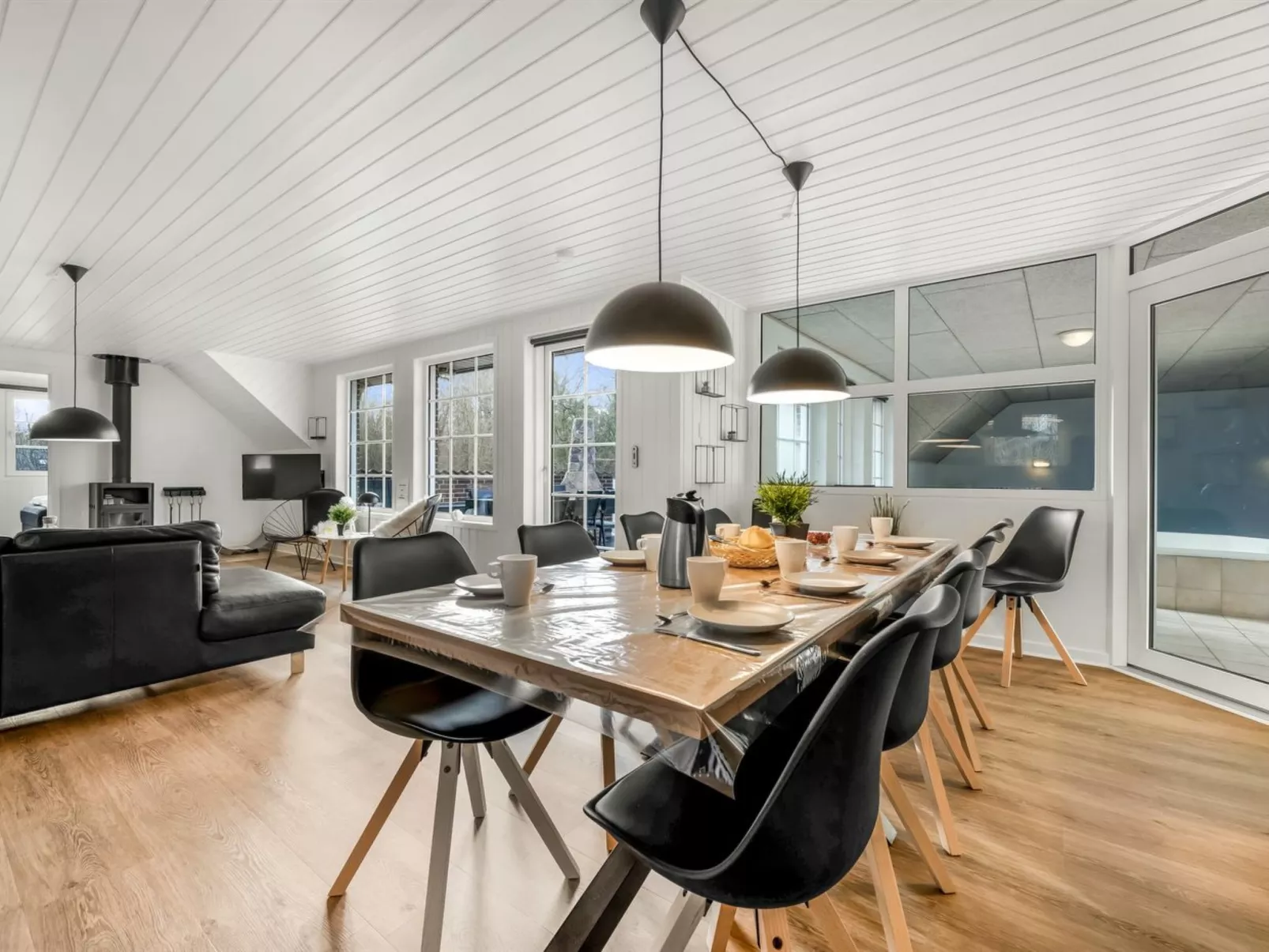 "Prohor" - 10.5km from the sea-Inside