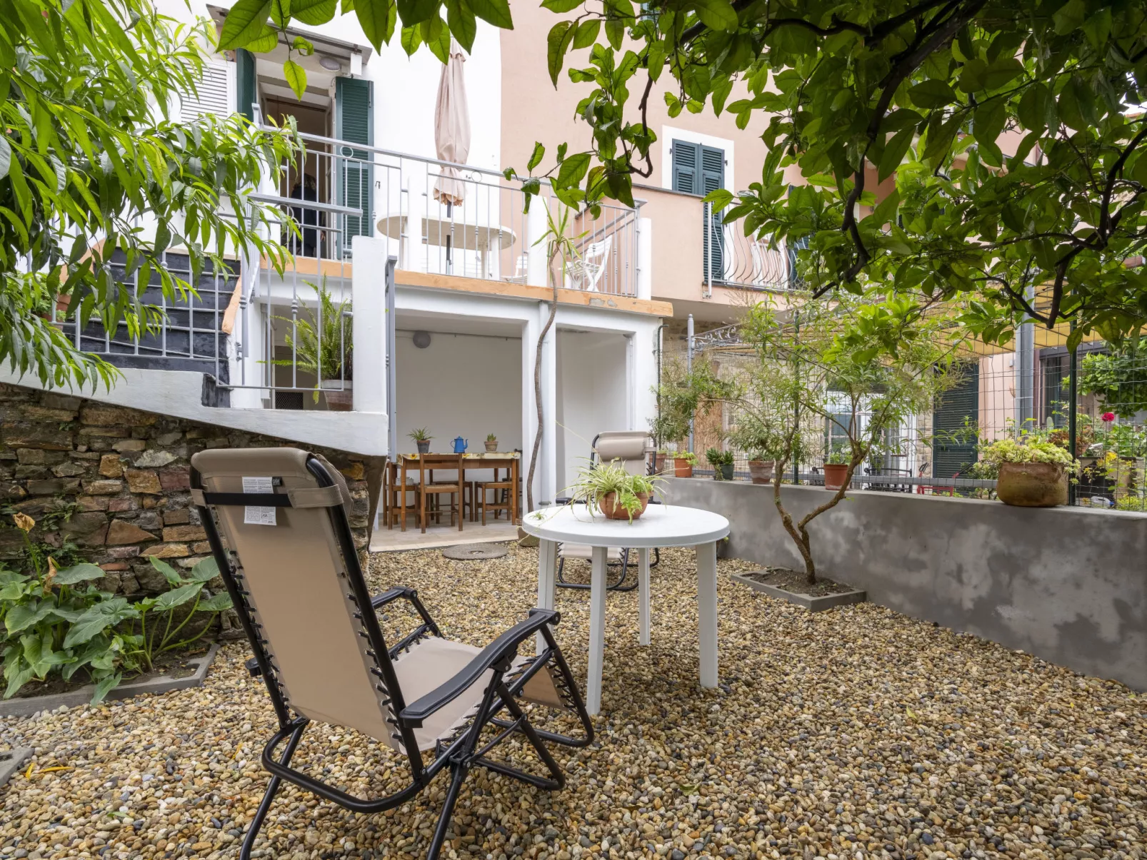 Peppina-Outside