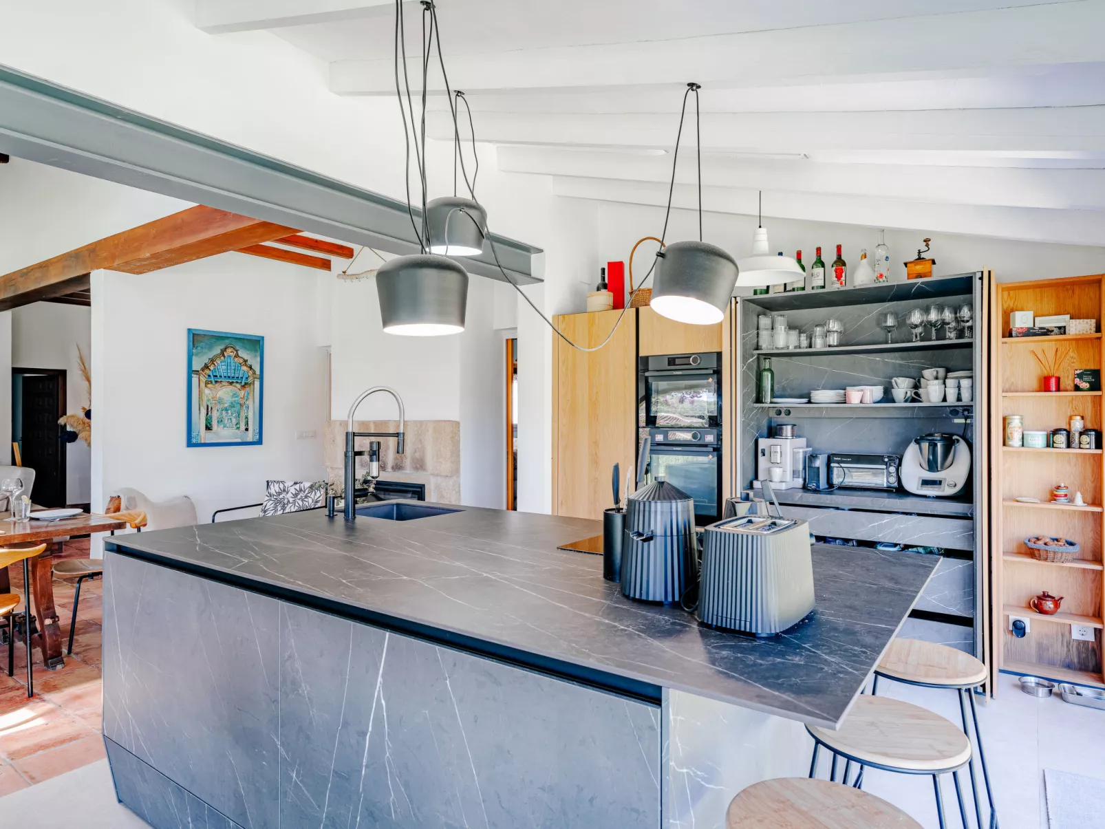Javea Beauty-Inside