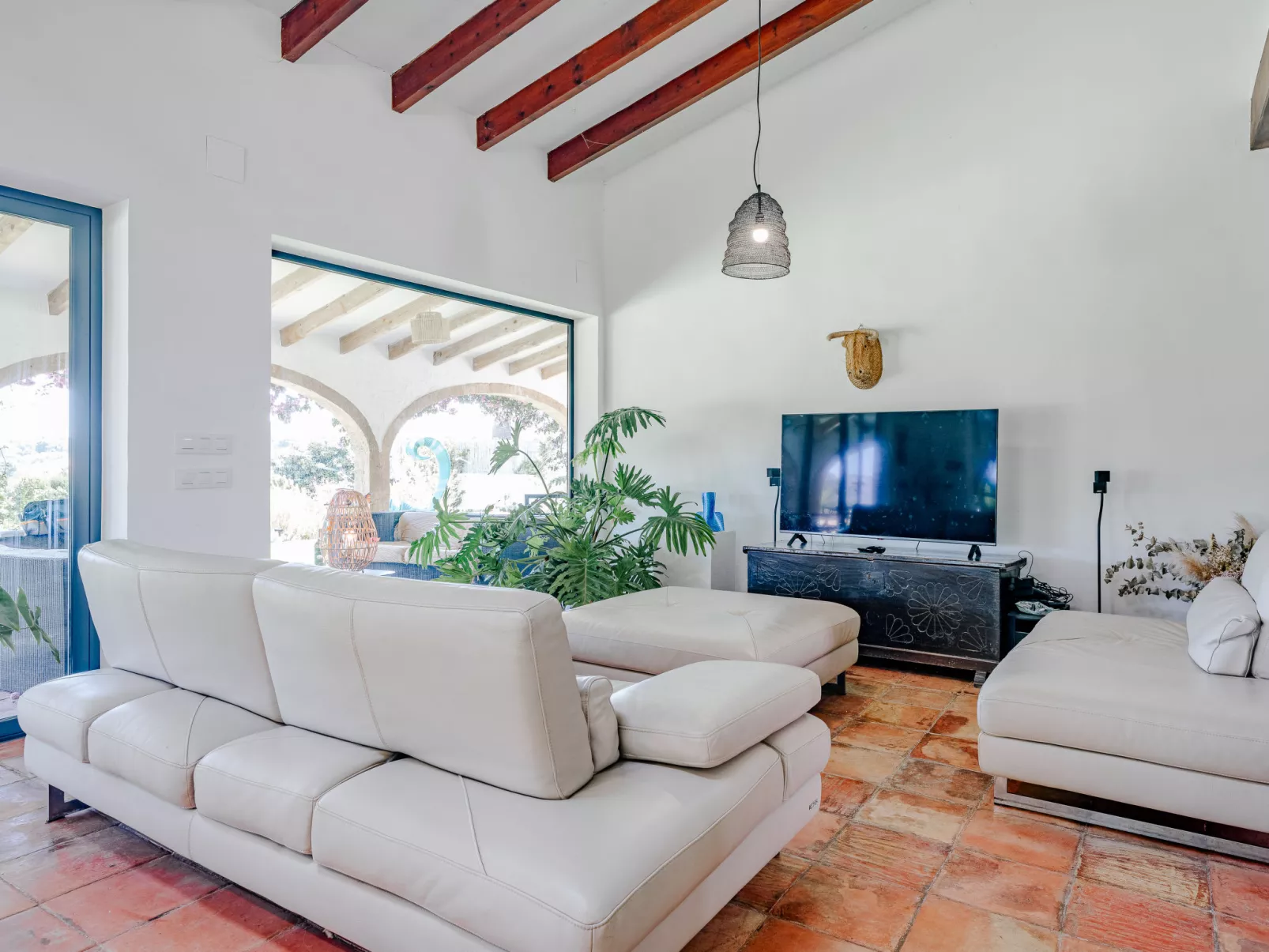 Javea Beauty-Inside