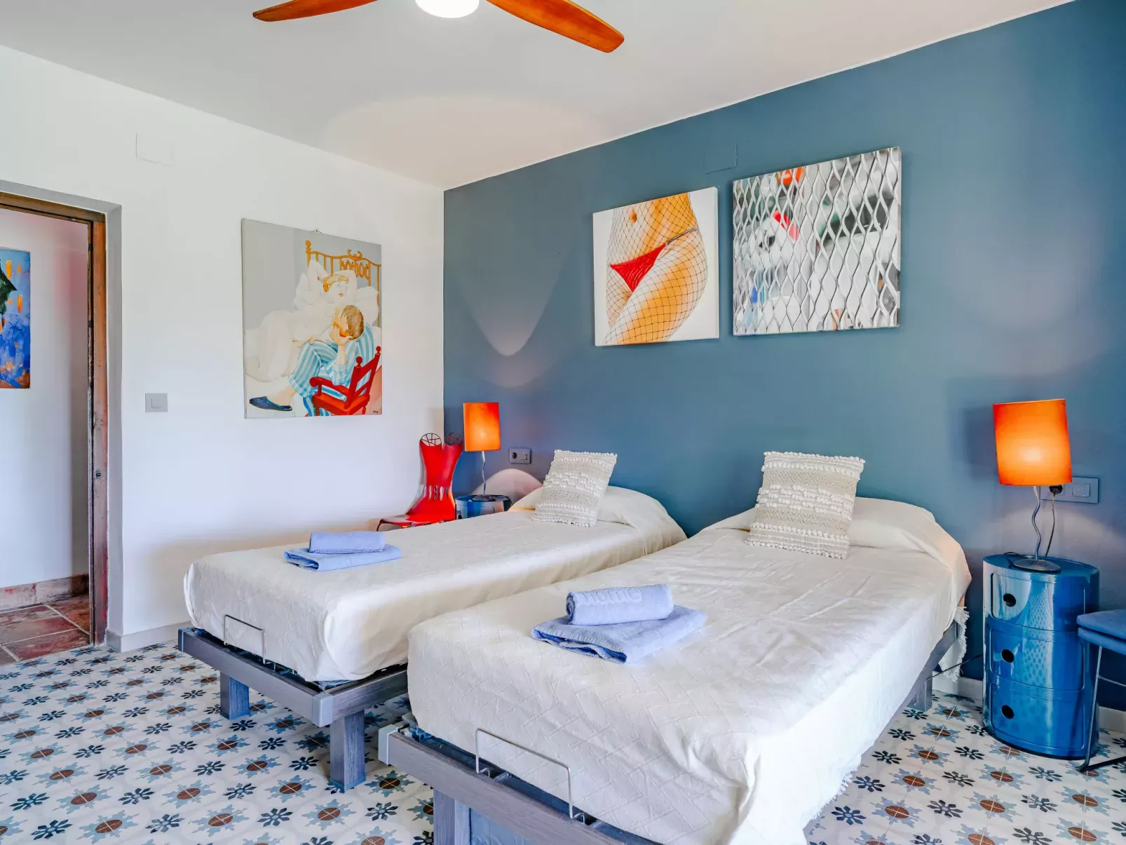 Javea Beauty-Inside