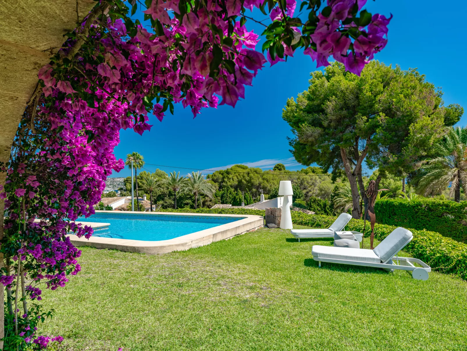 Javea Beauty-Outside