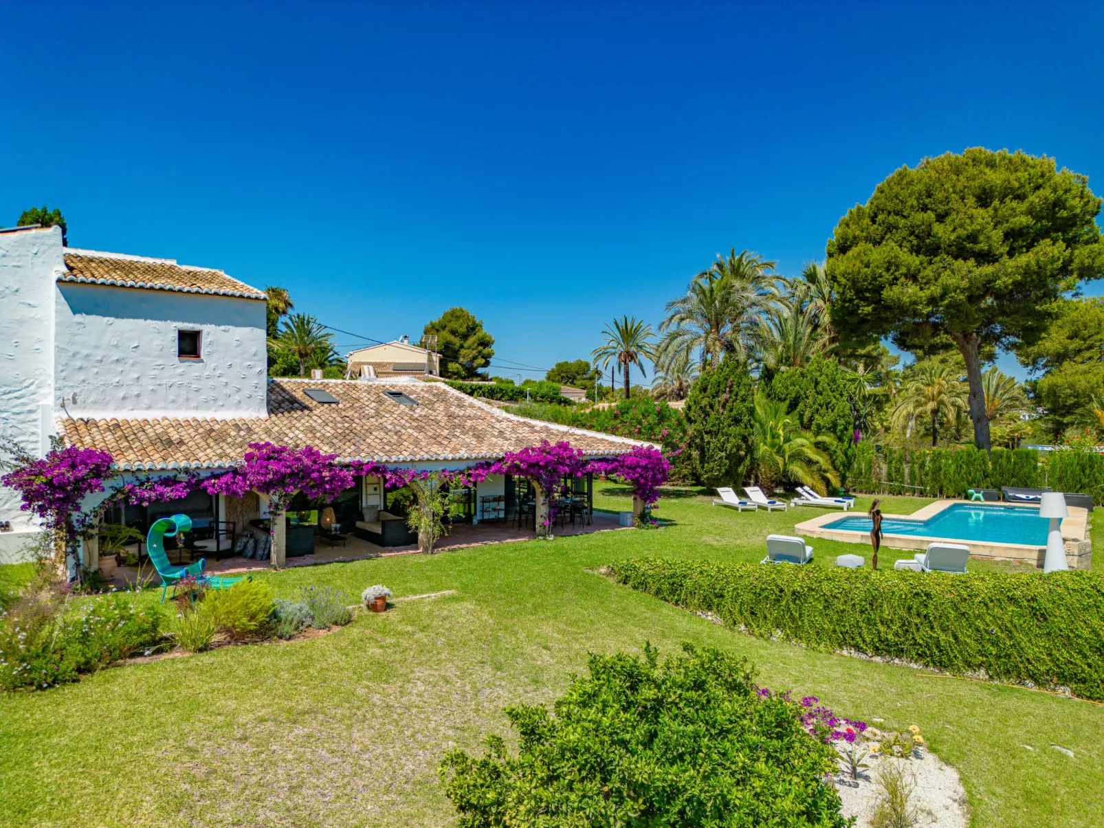 Javea Beauty-Outside