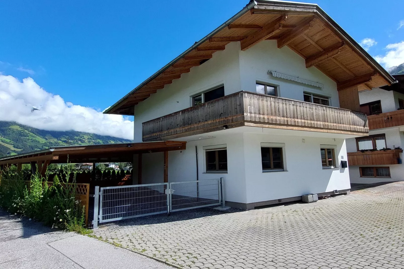 Landhaus Irena-Außenbereich Sommer