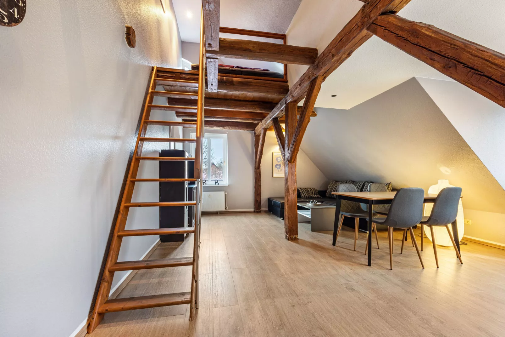 Studio 6 - Storchenhorst 3 Personen-Dining room