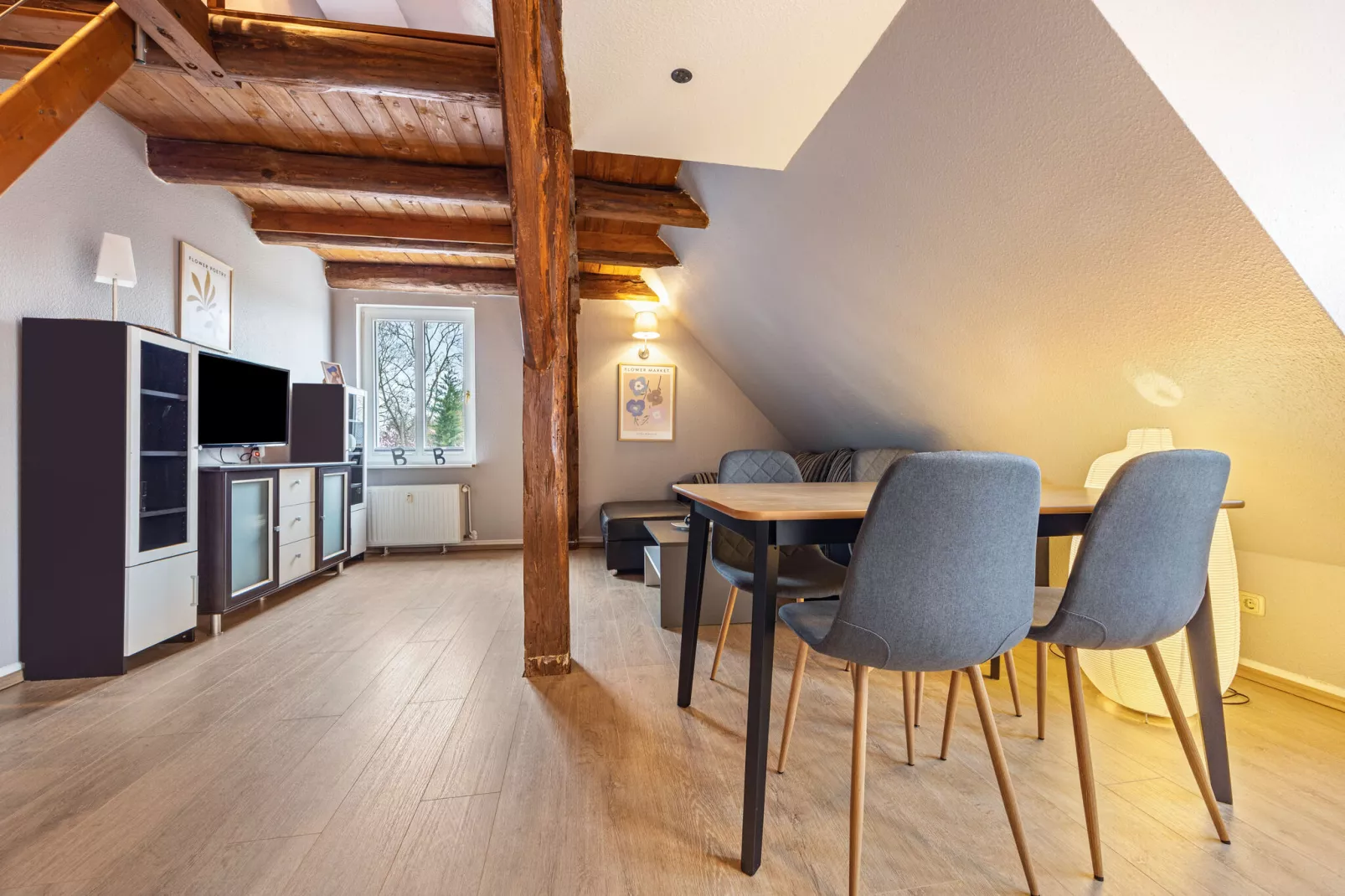 Studio 6 - Storchenhorst 3 Personen-Dining room
