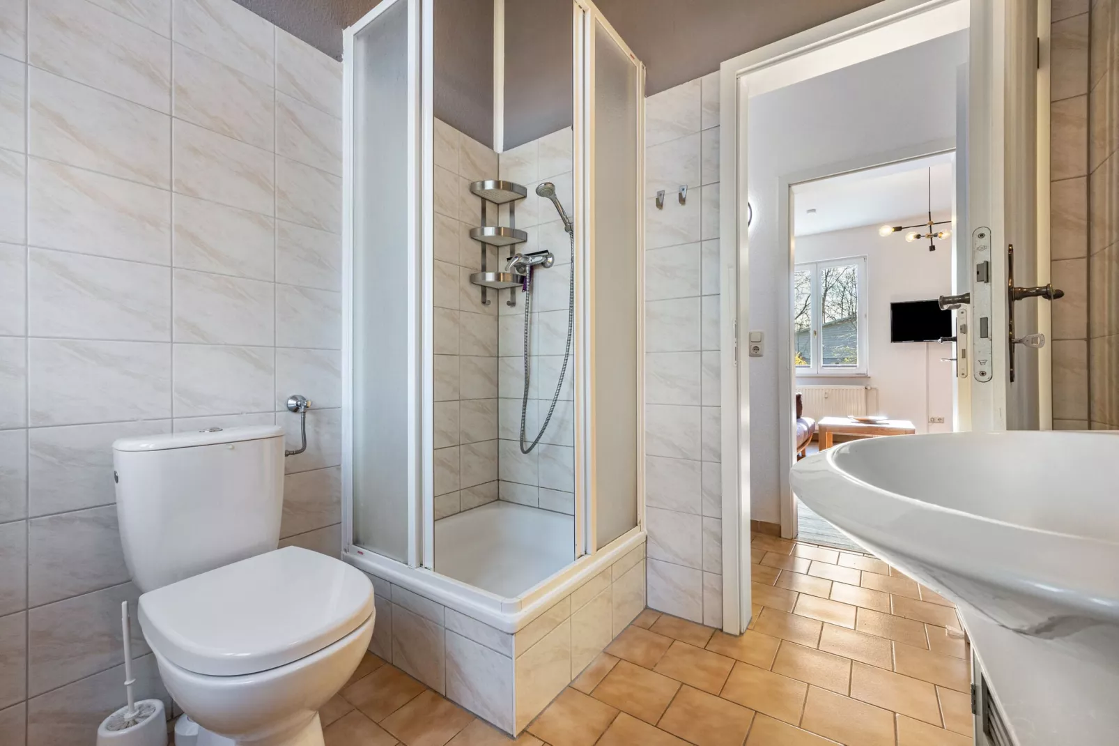Nr11 - Seeadler 6 Personen-Bathroom