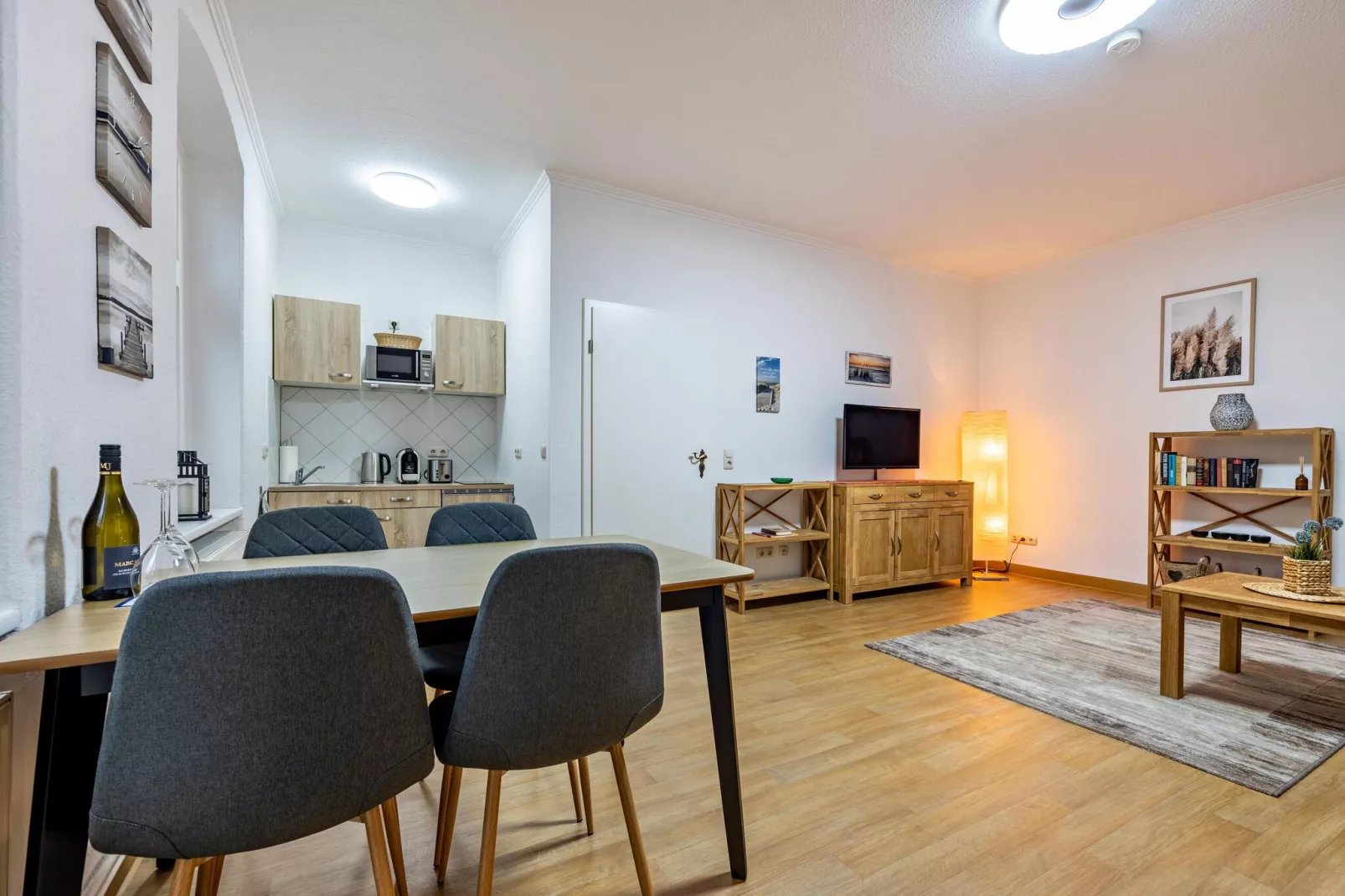 Storchenzimmer 3 Personen-Dining room