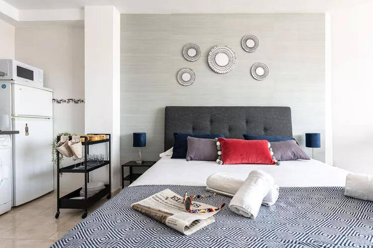CT 301 - Faro's Fuengirola Centro Studio-Living room