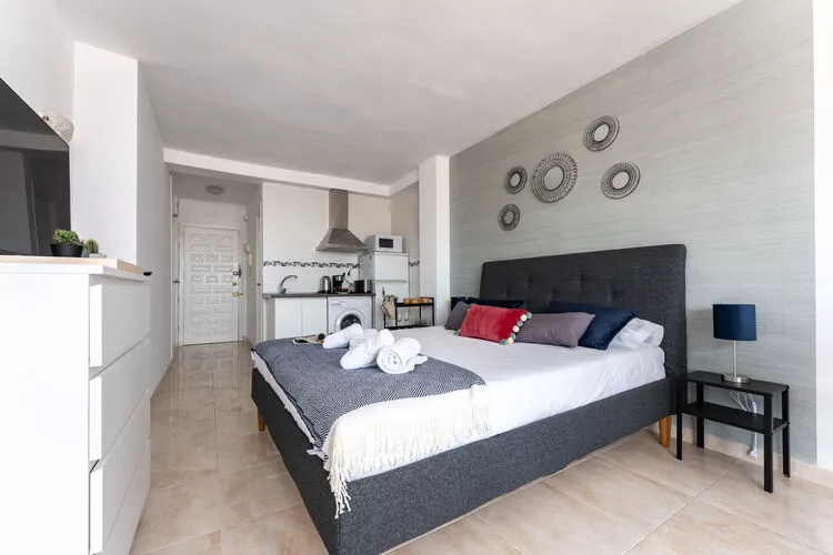 CT 301 - Faro's Fuengirola Centro Studio-Living room
