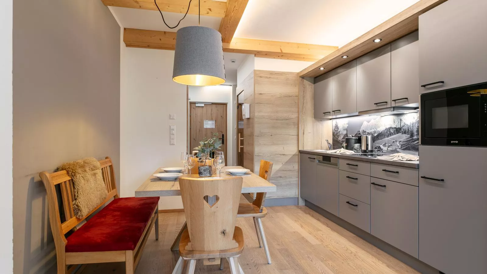 Apart33 Top 2-5-Kitchen