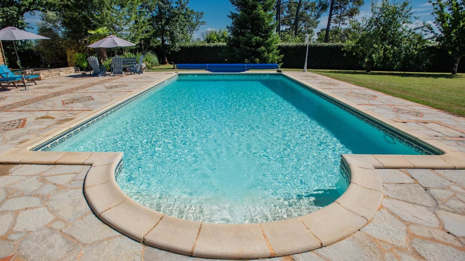 Beauchamps-Pool