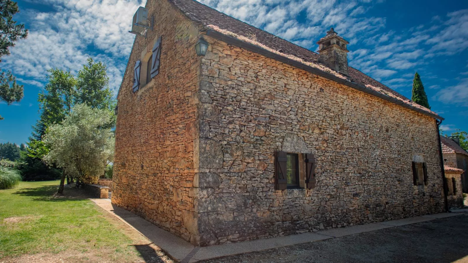 Beauchamps-Outdoor