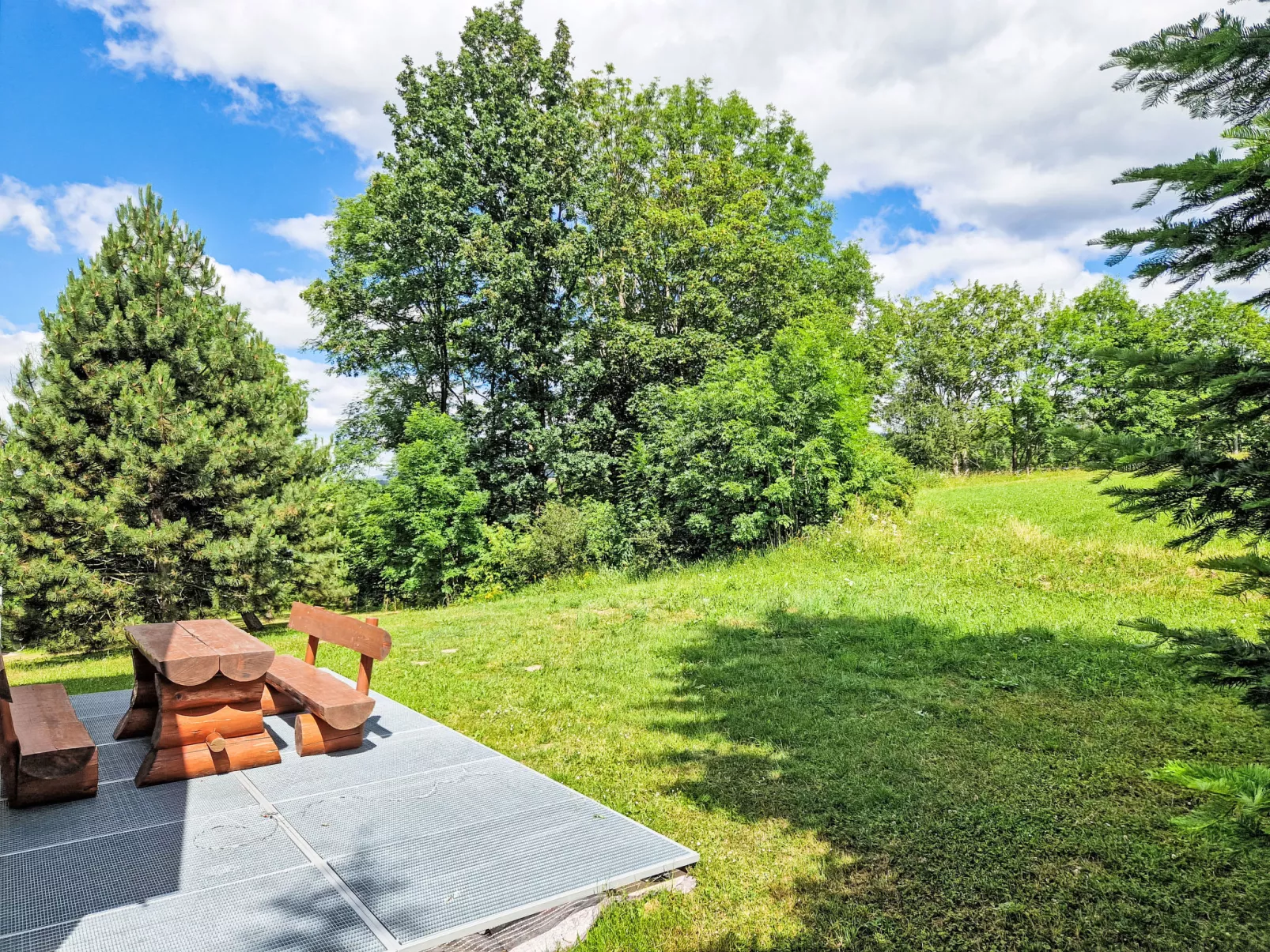 Holiday Hill 65-Dehors