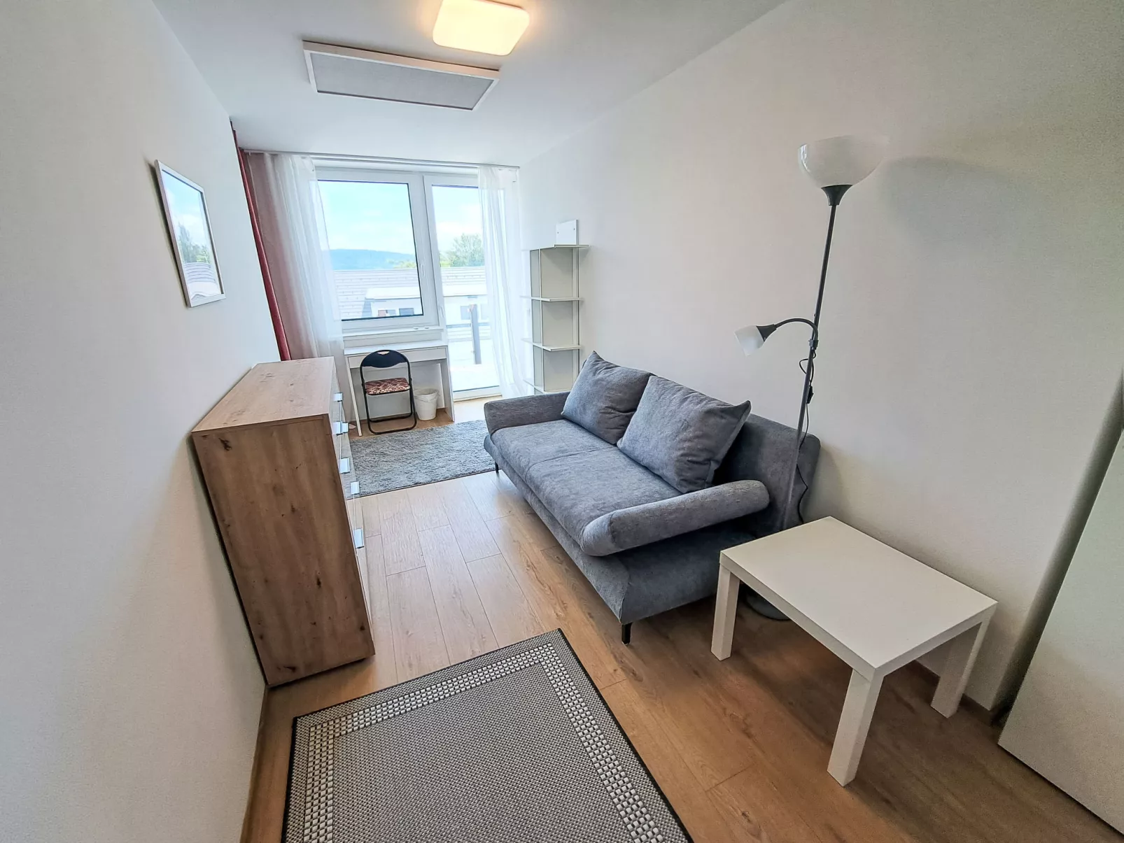 Sunshine view-Inside