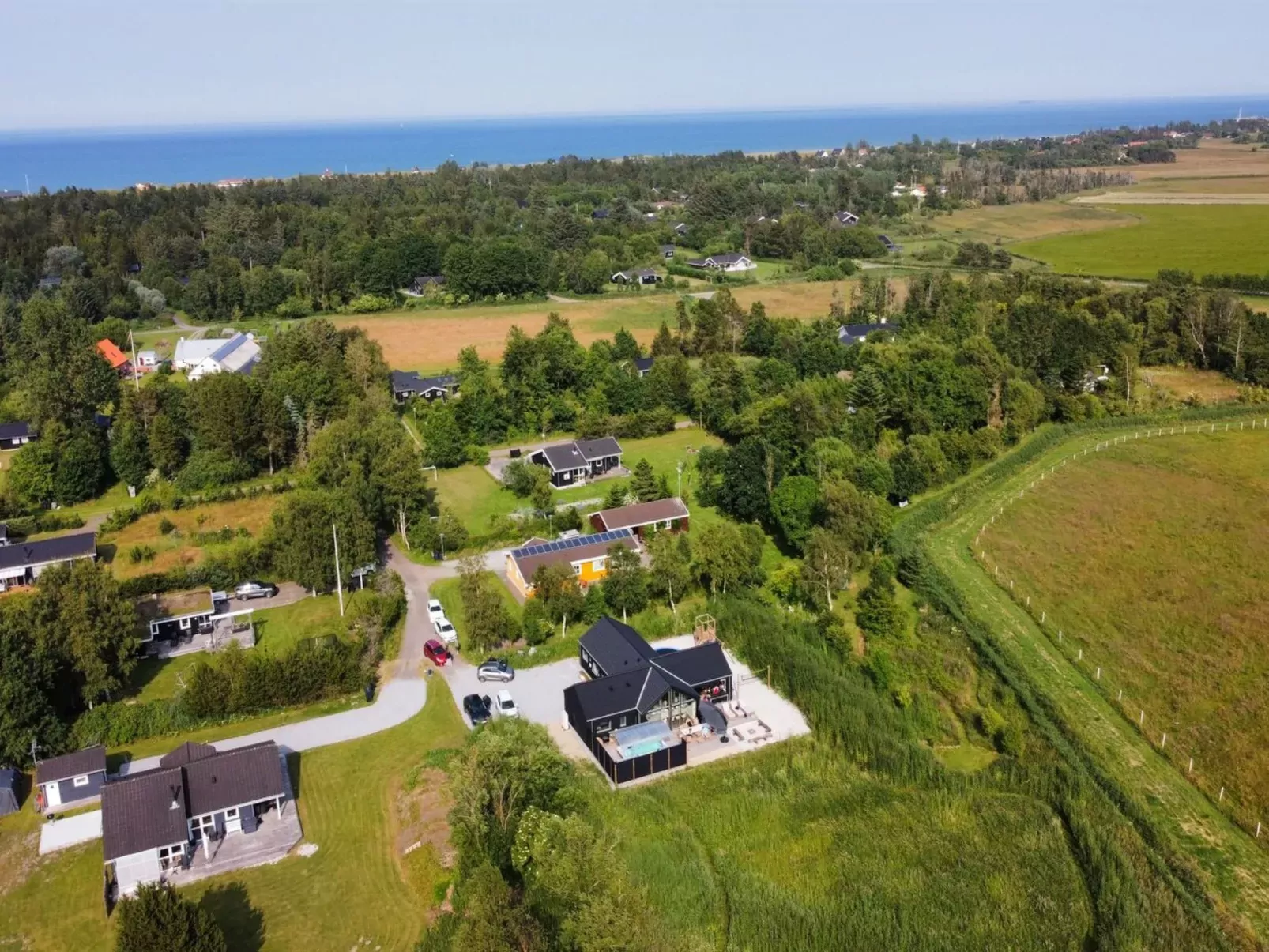 "Grep" - 800m from the sea-Draußen