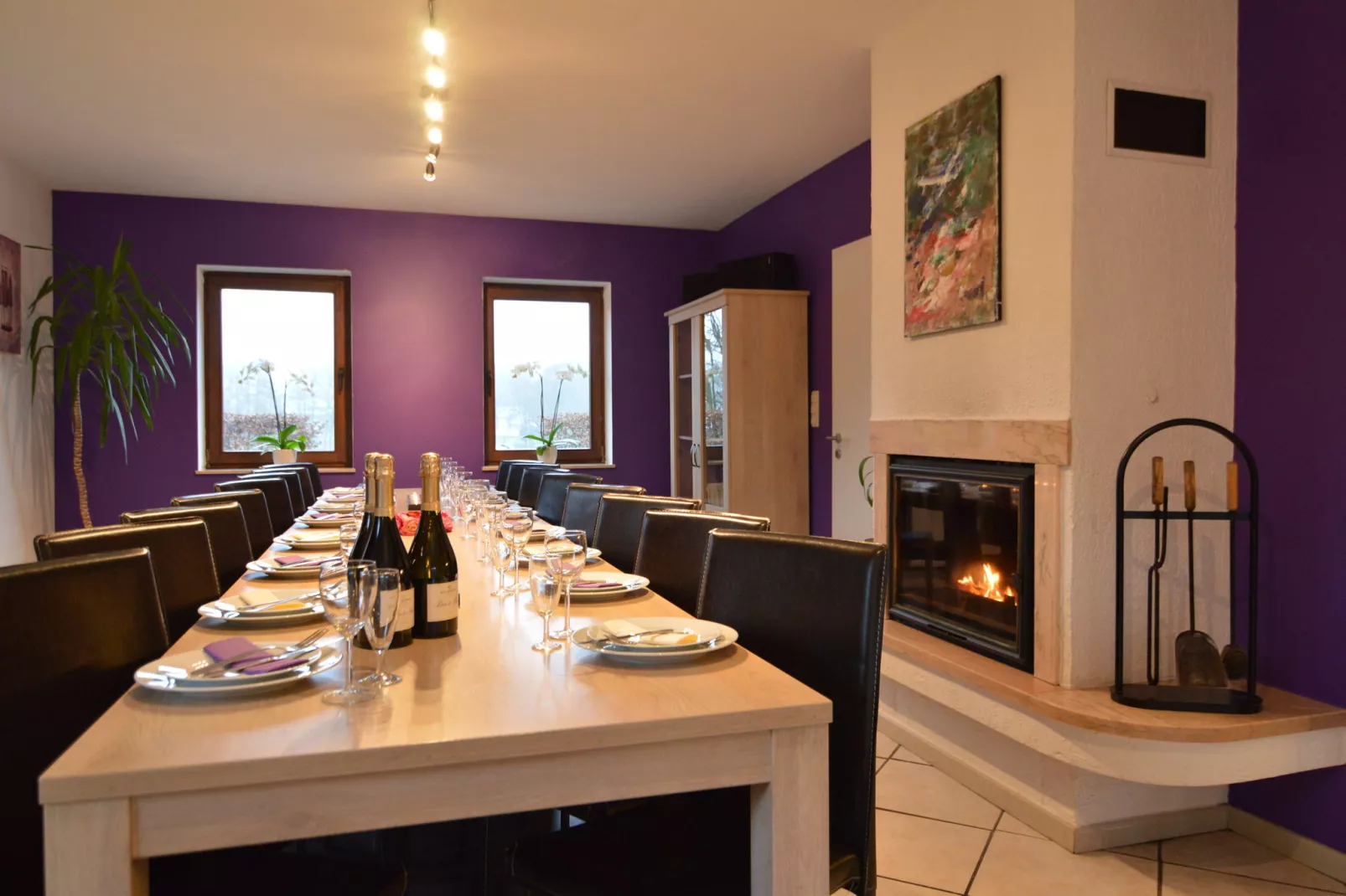 Antolay-Dining room