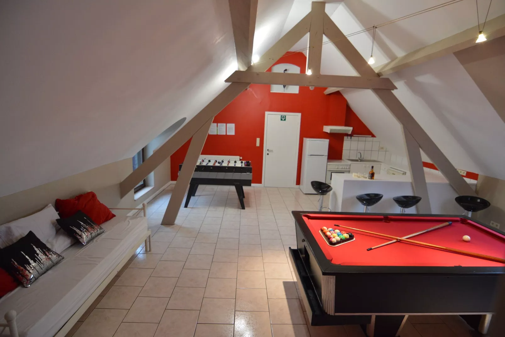 Antolay-Recreation room