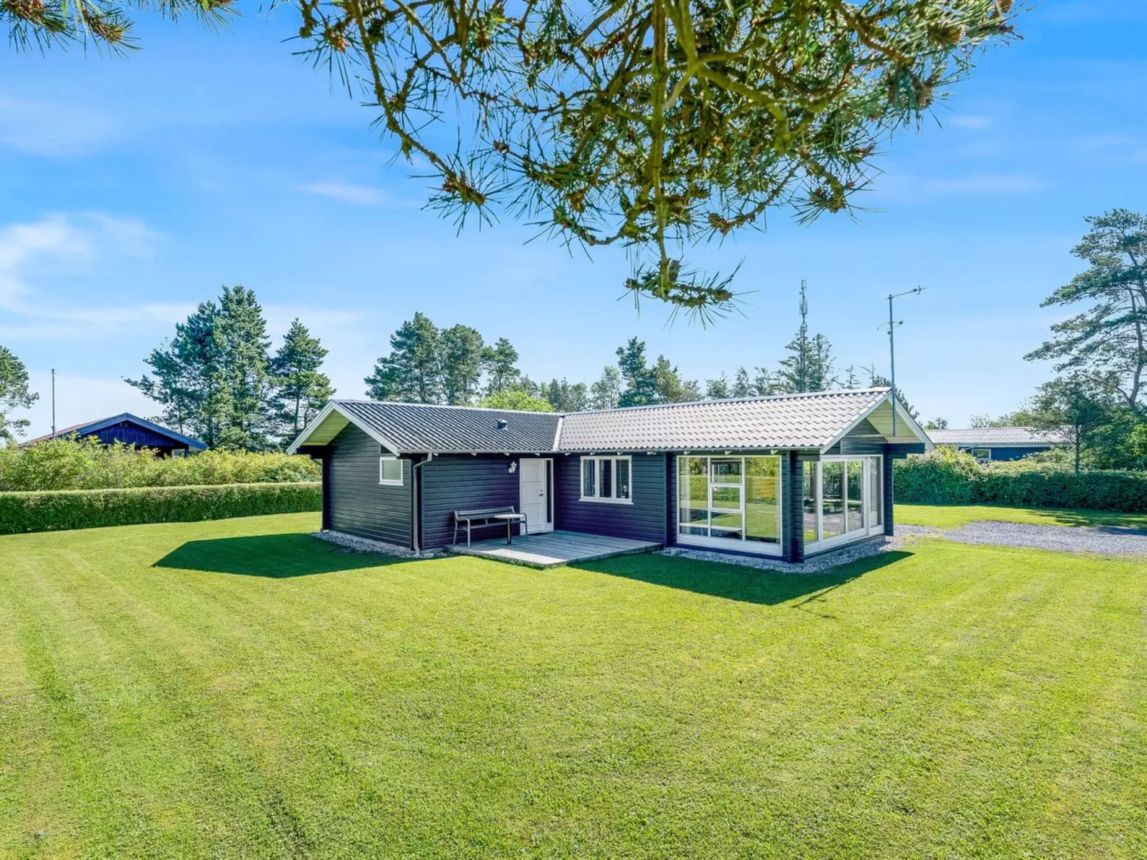 "Lodden" - 600m from the sea-Outside