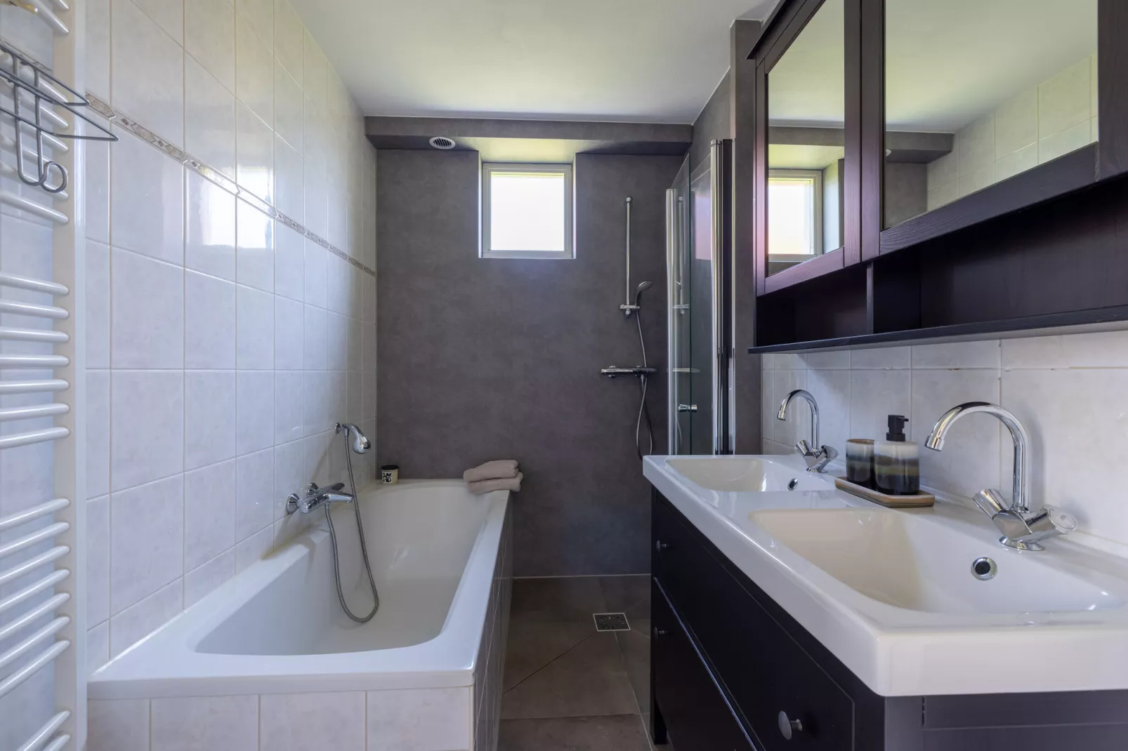 Villavakantiepark IJsselhof 5-Bathroom