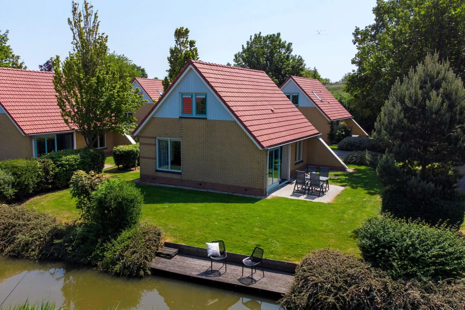 Villavakantiepark IJsselhof 2-Park facilities