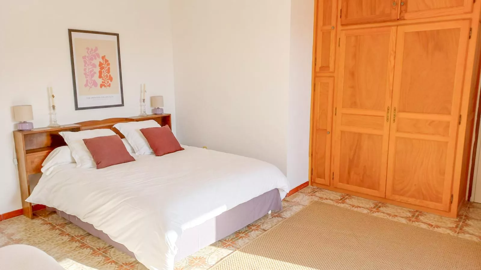 Lemon-Bedroom
