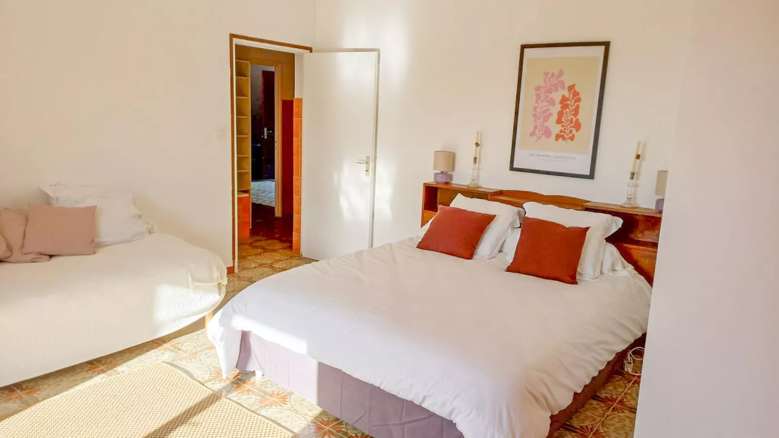 Lemon-Bedroom