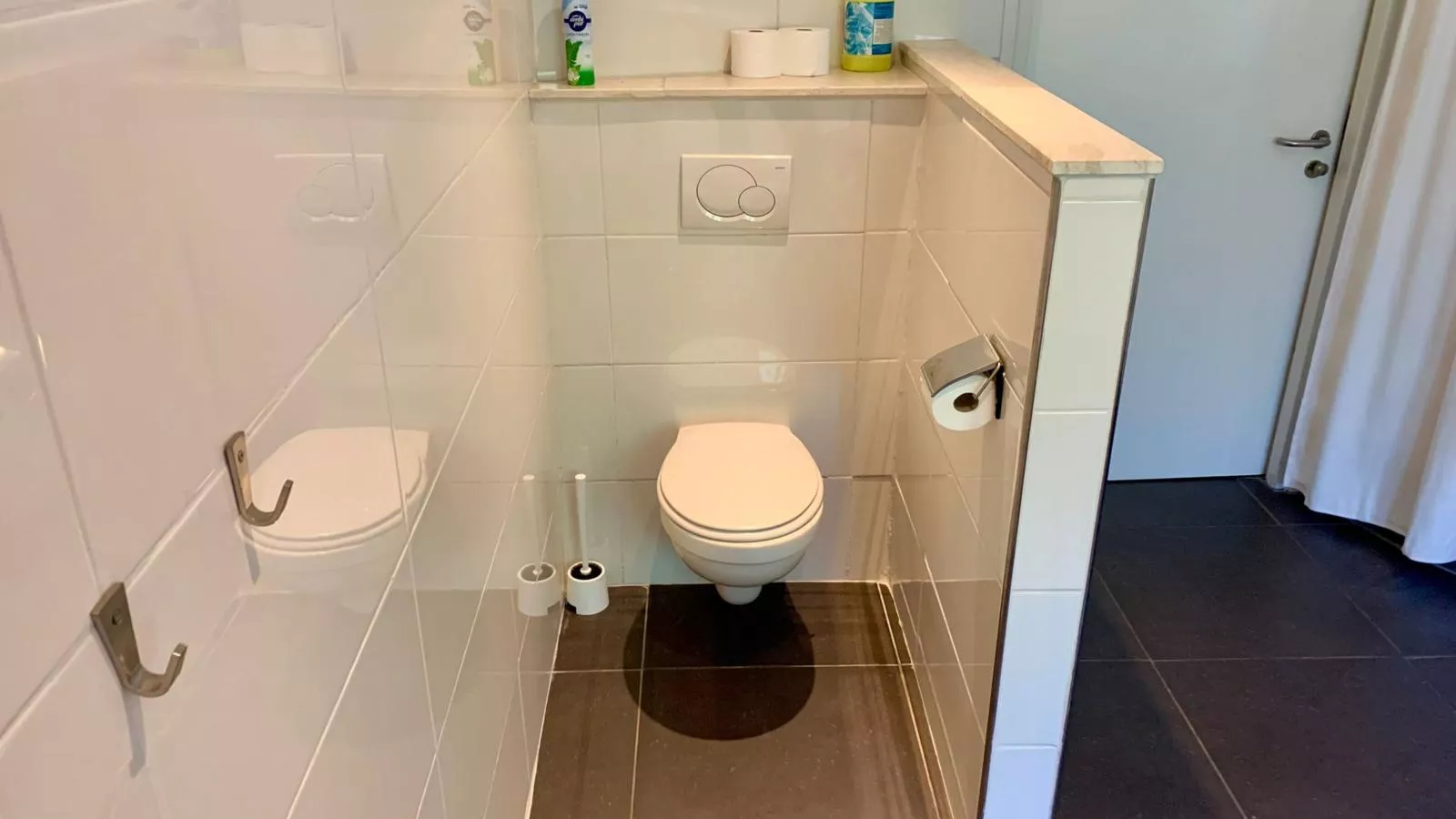 Huis te Lande-Bathroom