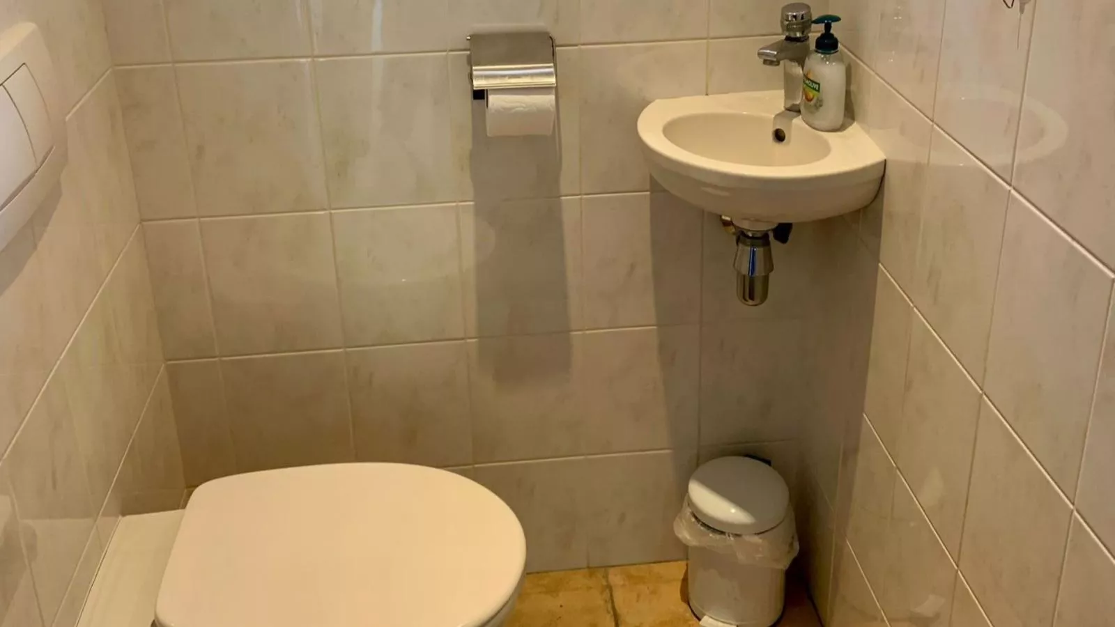 Huis te Lande-Bathroom