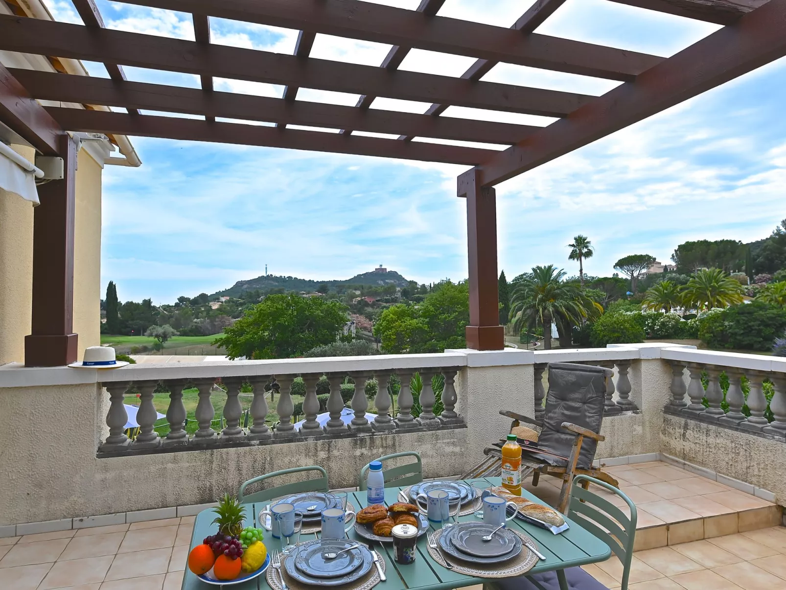 Le Village (VJ106)-Dehors