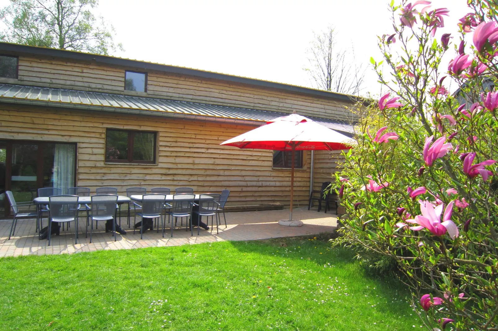 Le Gît'Anne-Exterior summer