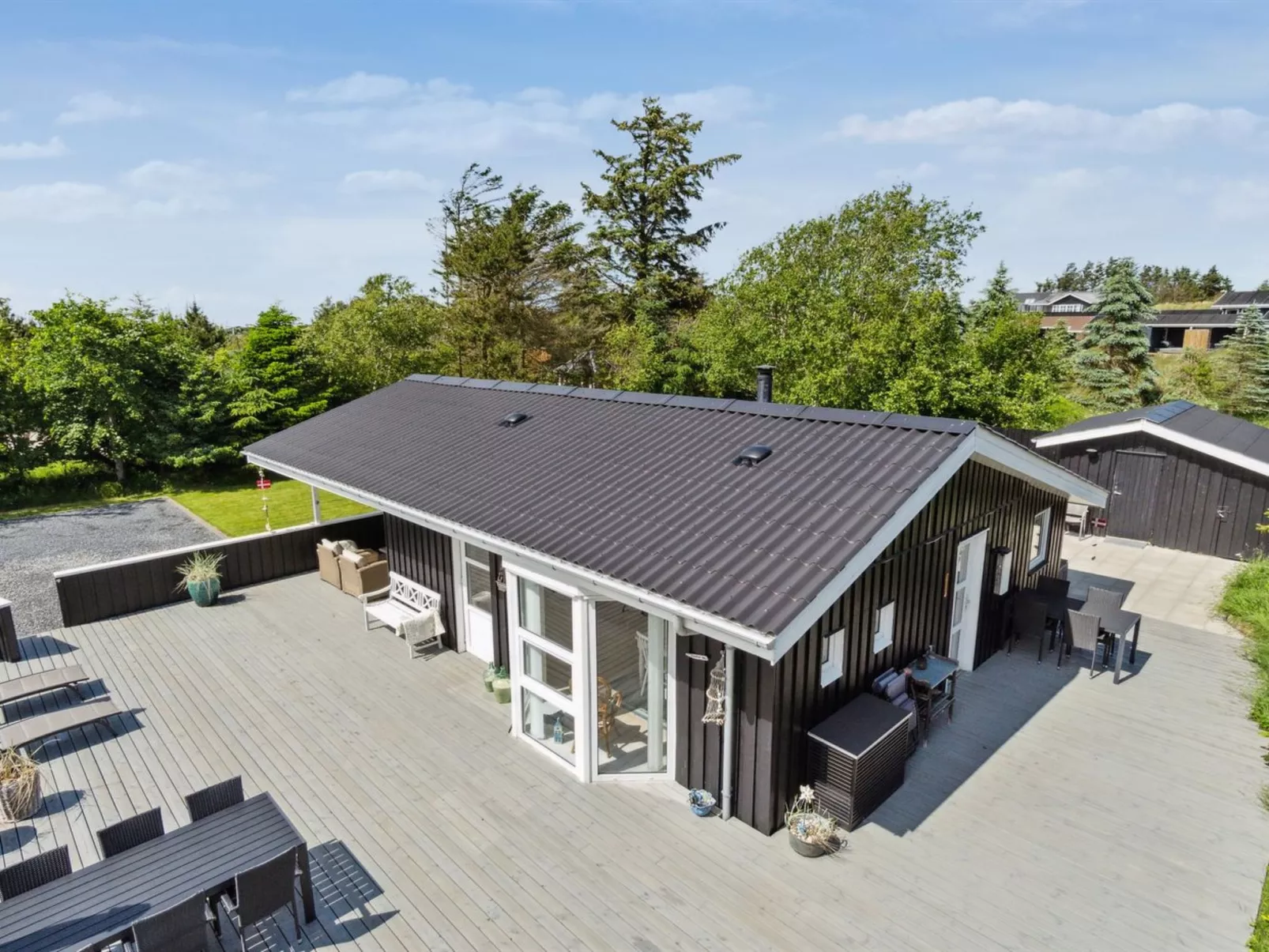 "Marli" - 700m from the sea-Outside