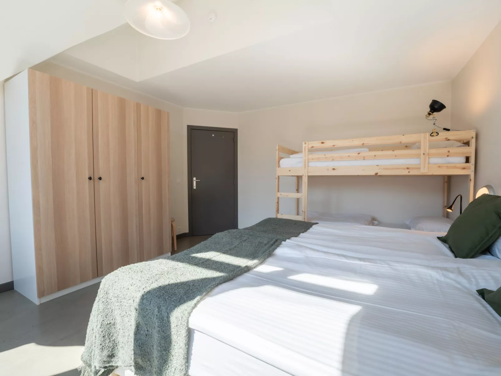 Le Coeur du Coq duplex appartment-Drinnen