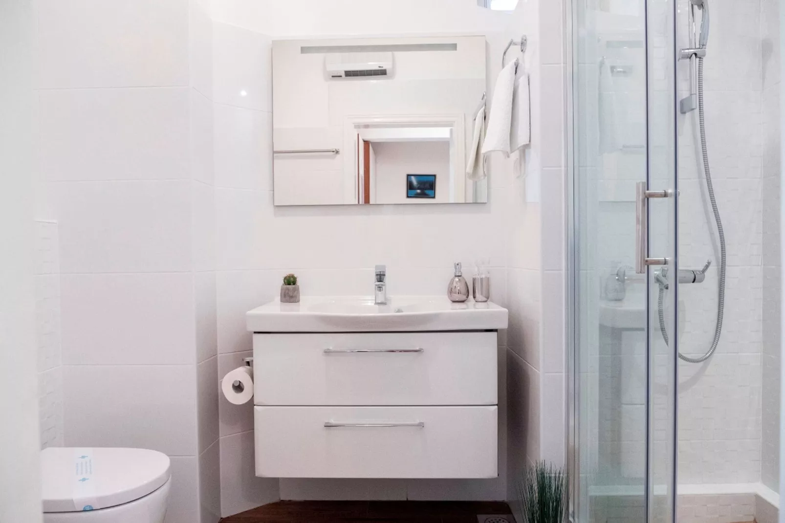 Apartment Jasny-Bathroom