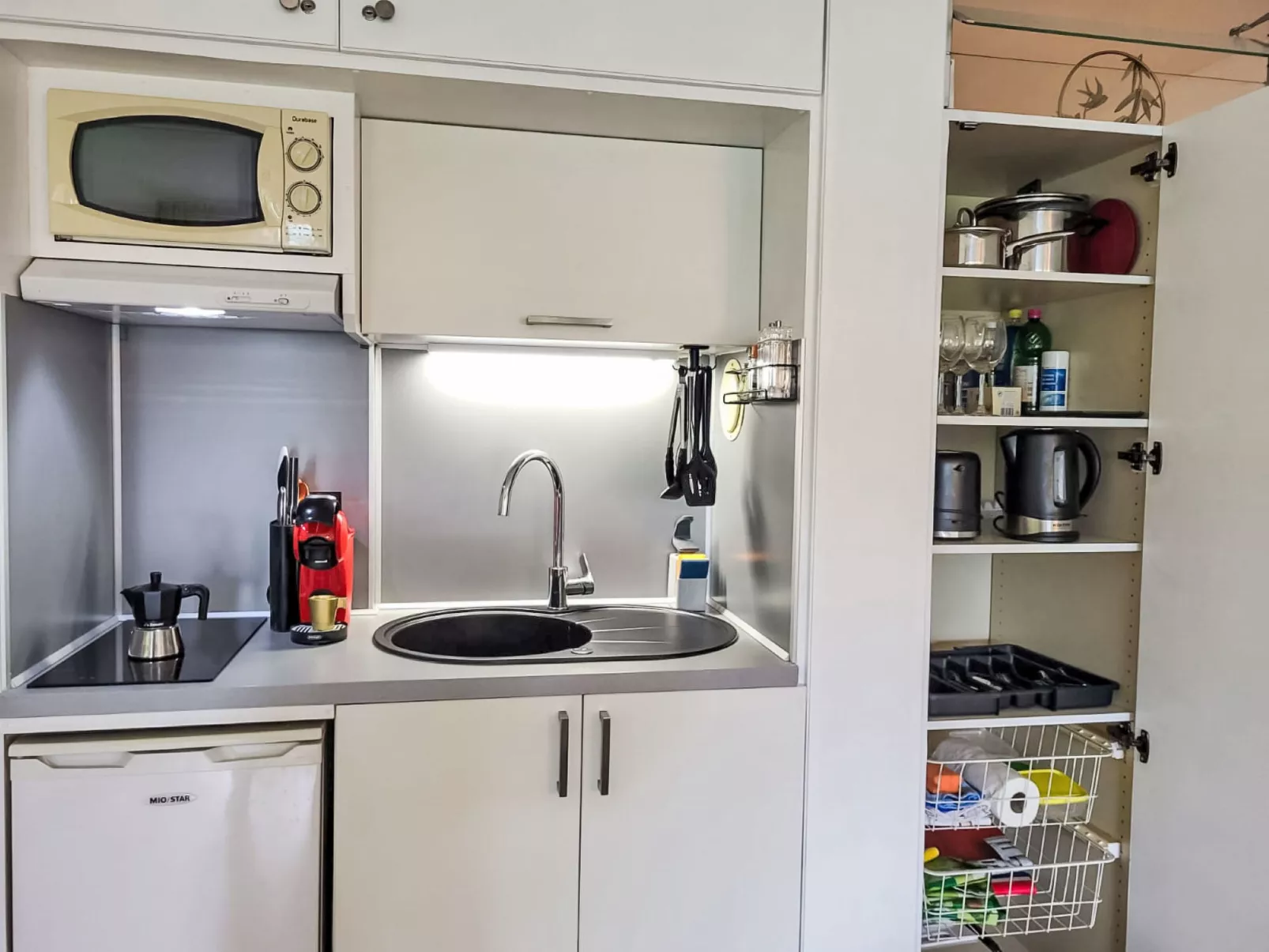 Amazing Apt. 505-Inside