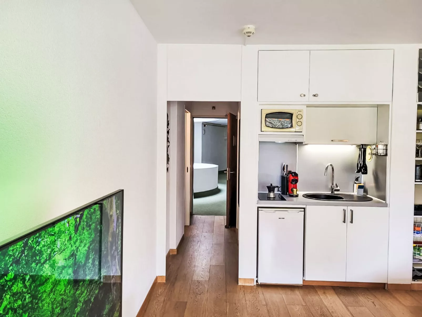 Amazing Apt. 505-Inside