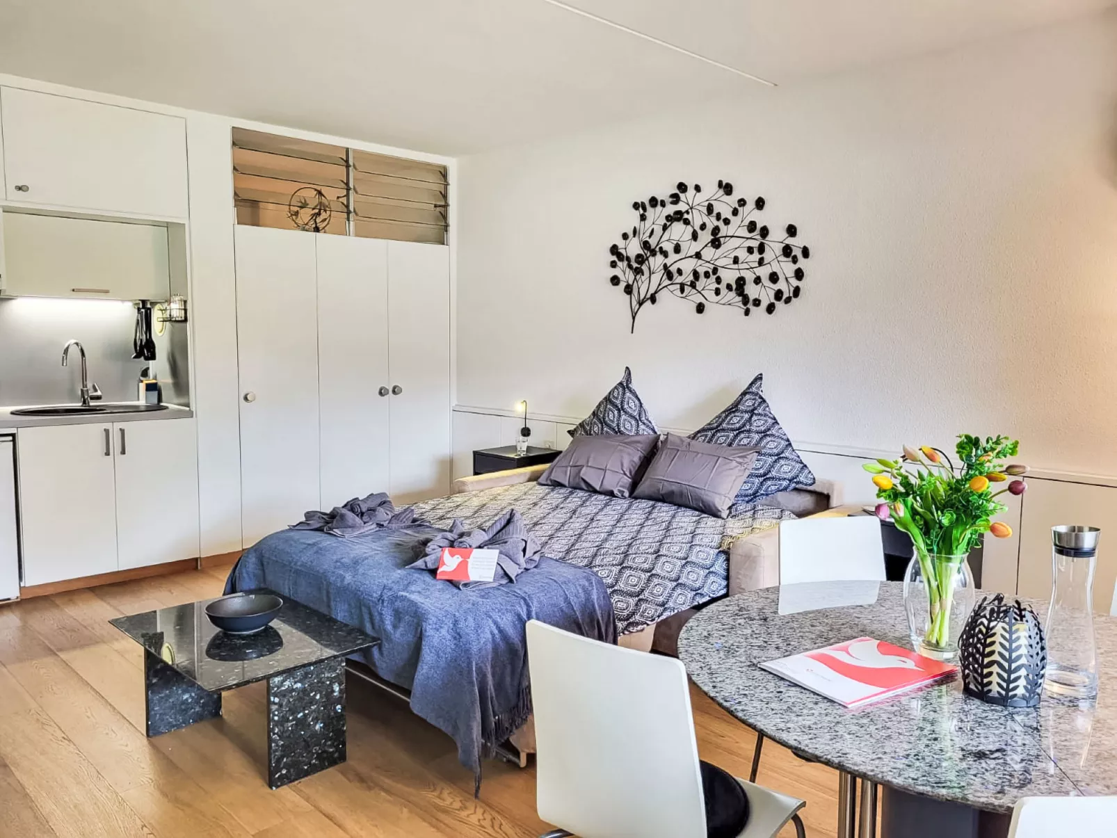 Amazing Apt. 505-Inside