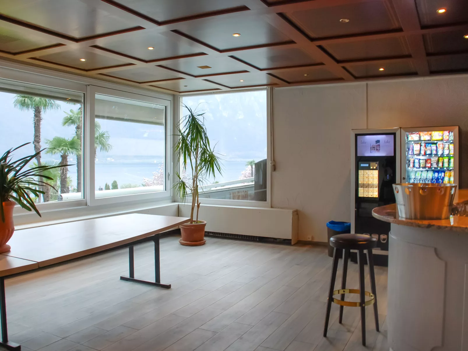 Amazing Apt. 505-Inside
