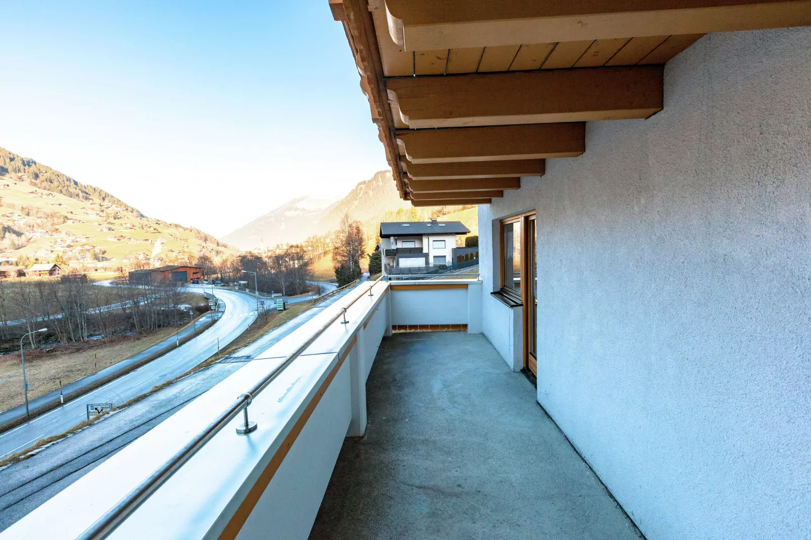 Apartment 4-6/1-Terrace balcony